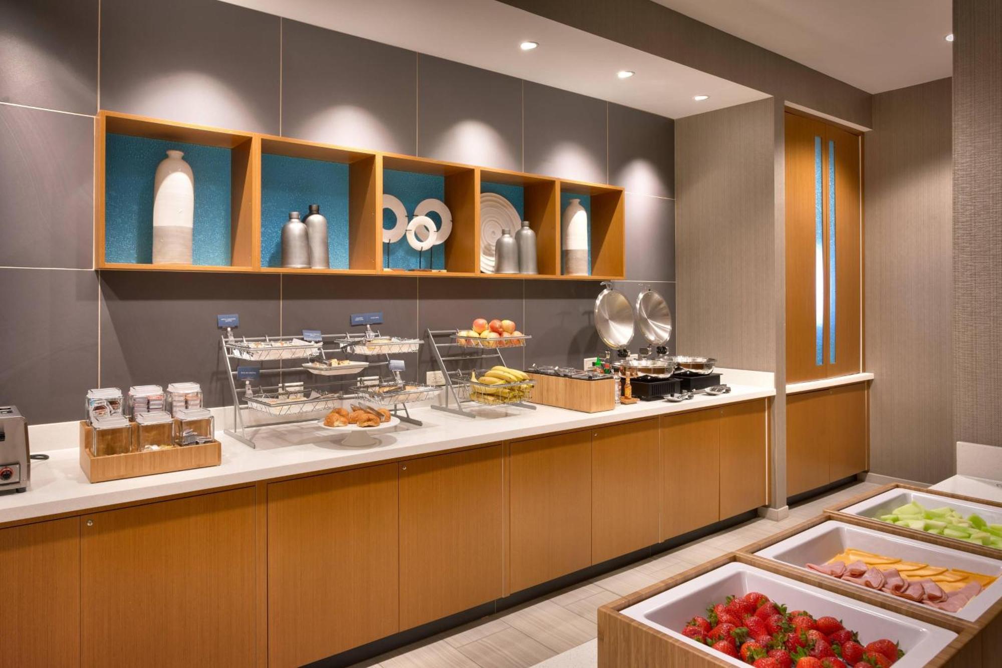 Springhill Suites By Marriott Coralville Ngoại thất bức ảnh